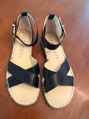 Sole Society Black Cross-Strap Ankle Buckle Espadrille Sandals - 6.5